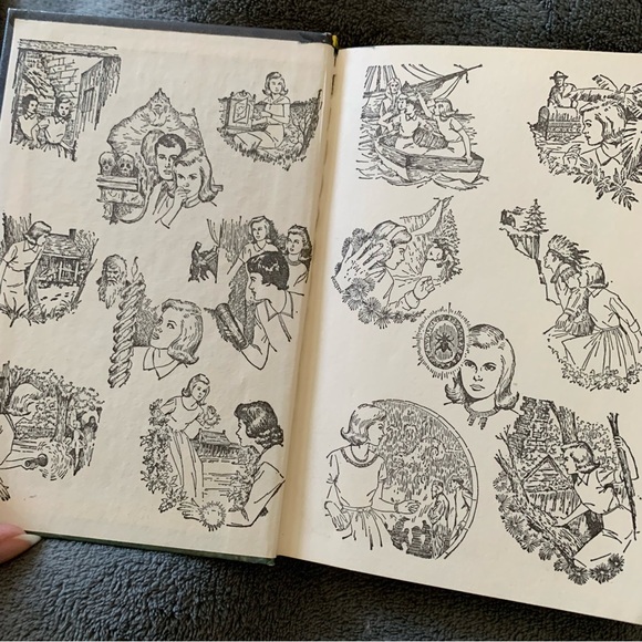 Nancy Drew Mystery Stories ~ Book #1 and #5 Vintage Condition ~ Mystery Classics - Picture 10 of 12